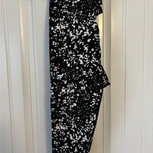 Fabletics Black and White Splatter Leggings